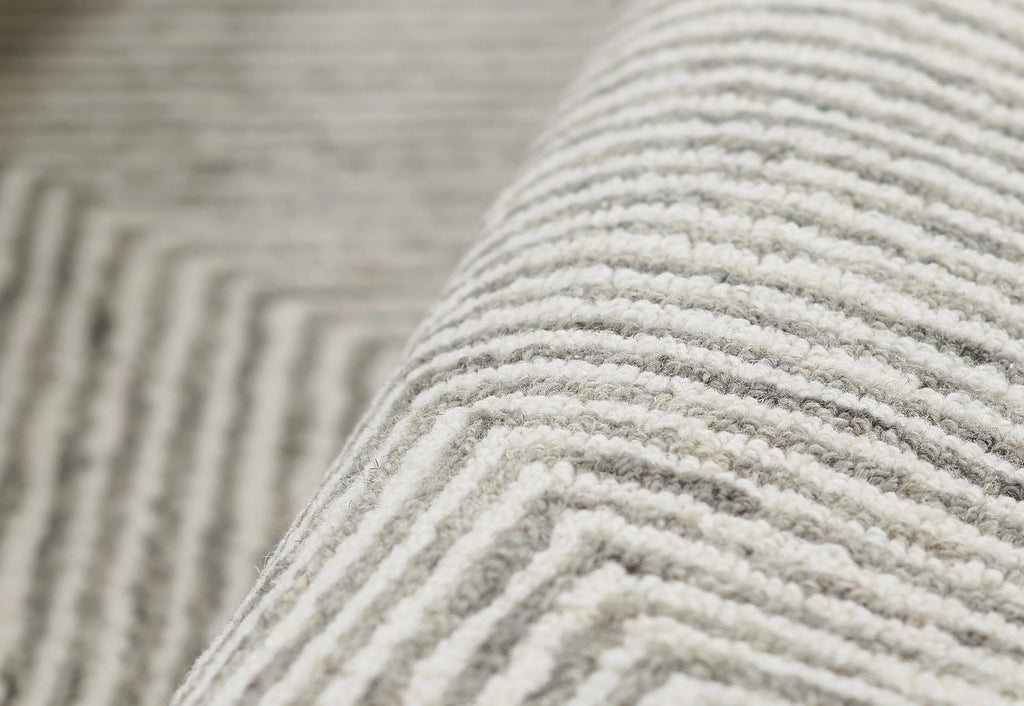 Hand Tufted Wool Zig Zag Grey Area Rug 3'6" X 5'6" H93949