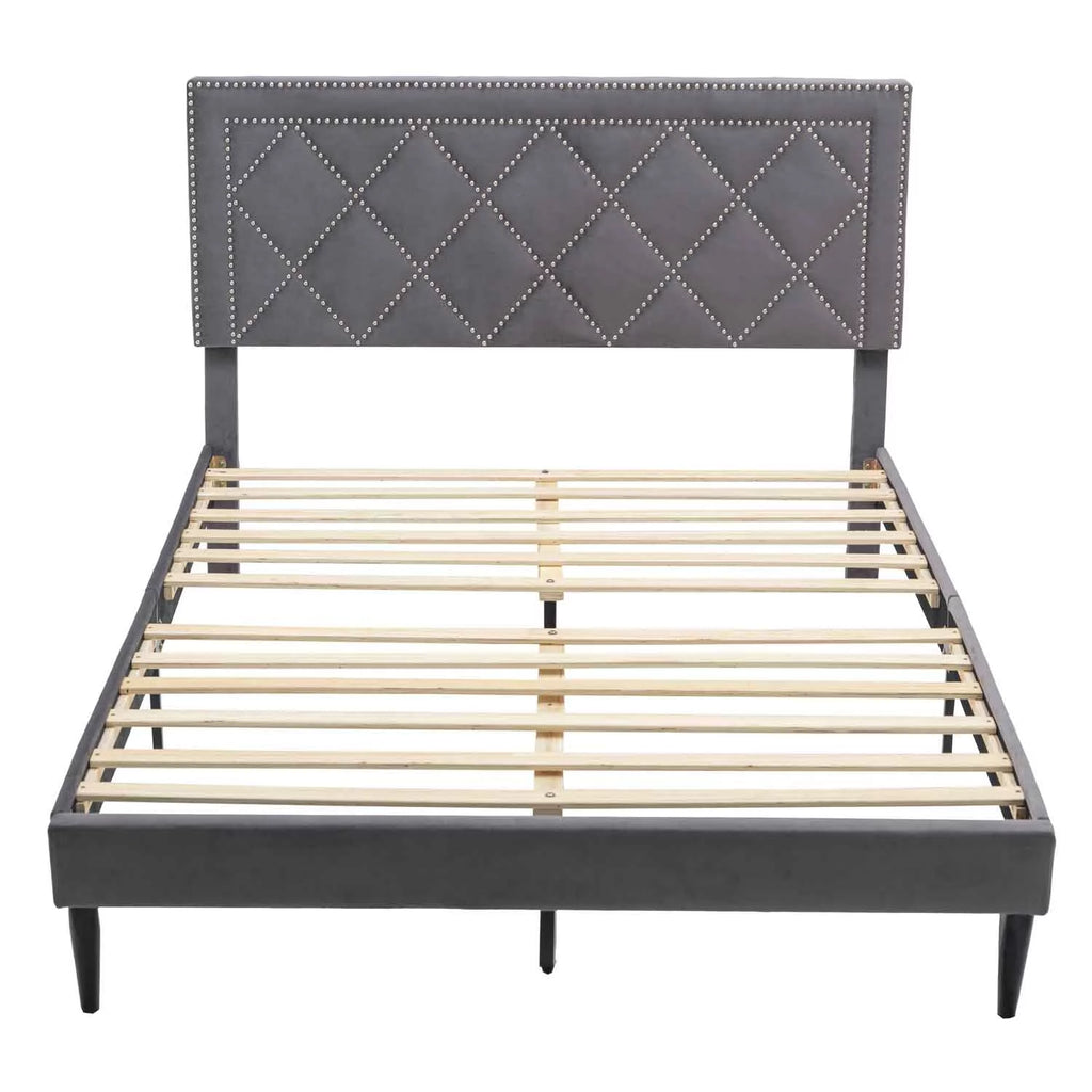 Queen Size Platform Bed with Wooden Frame M437