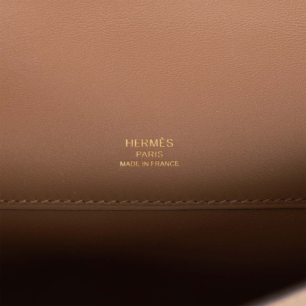 Beige Swift Leather Handbag V367035