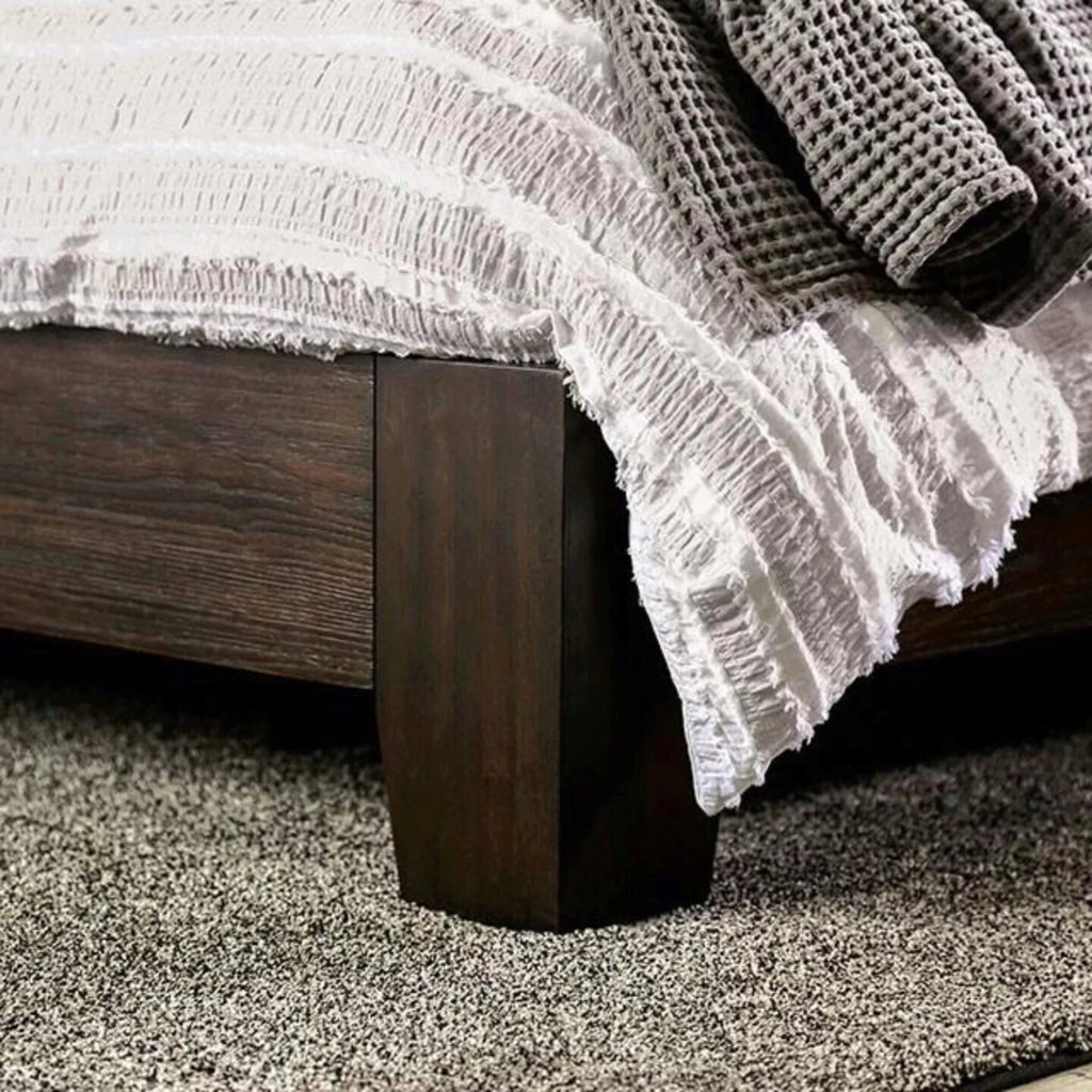 Dark Walnut Solid Wood Eastern King Size 4pc Bedroom Set X6723