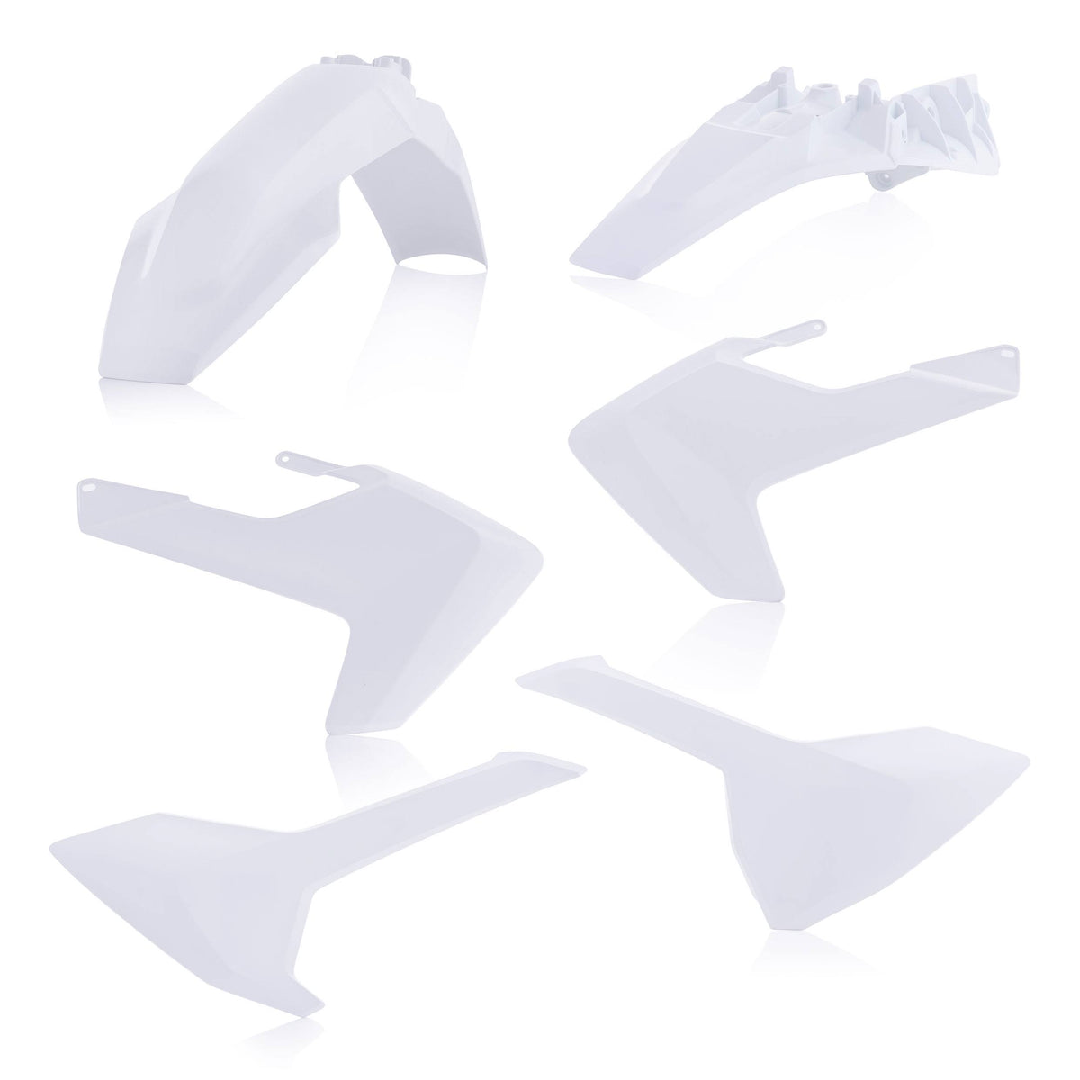 Plastic Kit White L662879