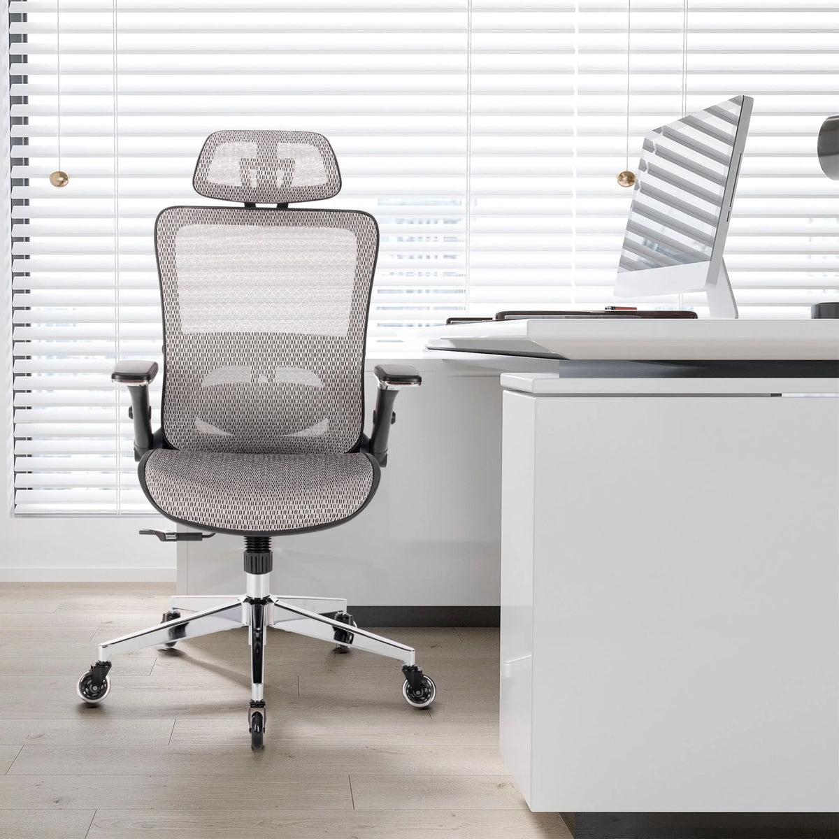 Grey Ergonomic Mesh Office Chair with Lumbar Support K8407