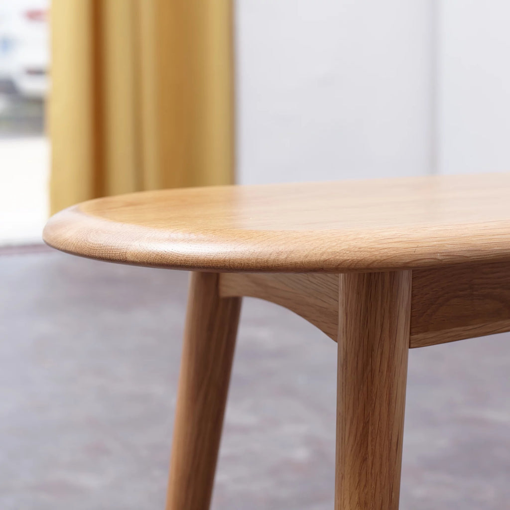 Curved Oak Dining Bench X98500