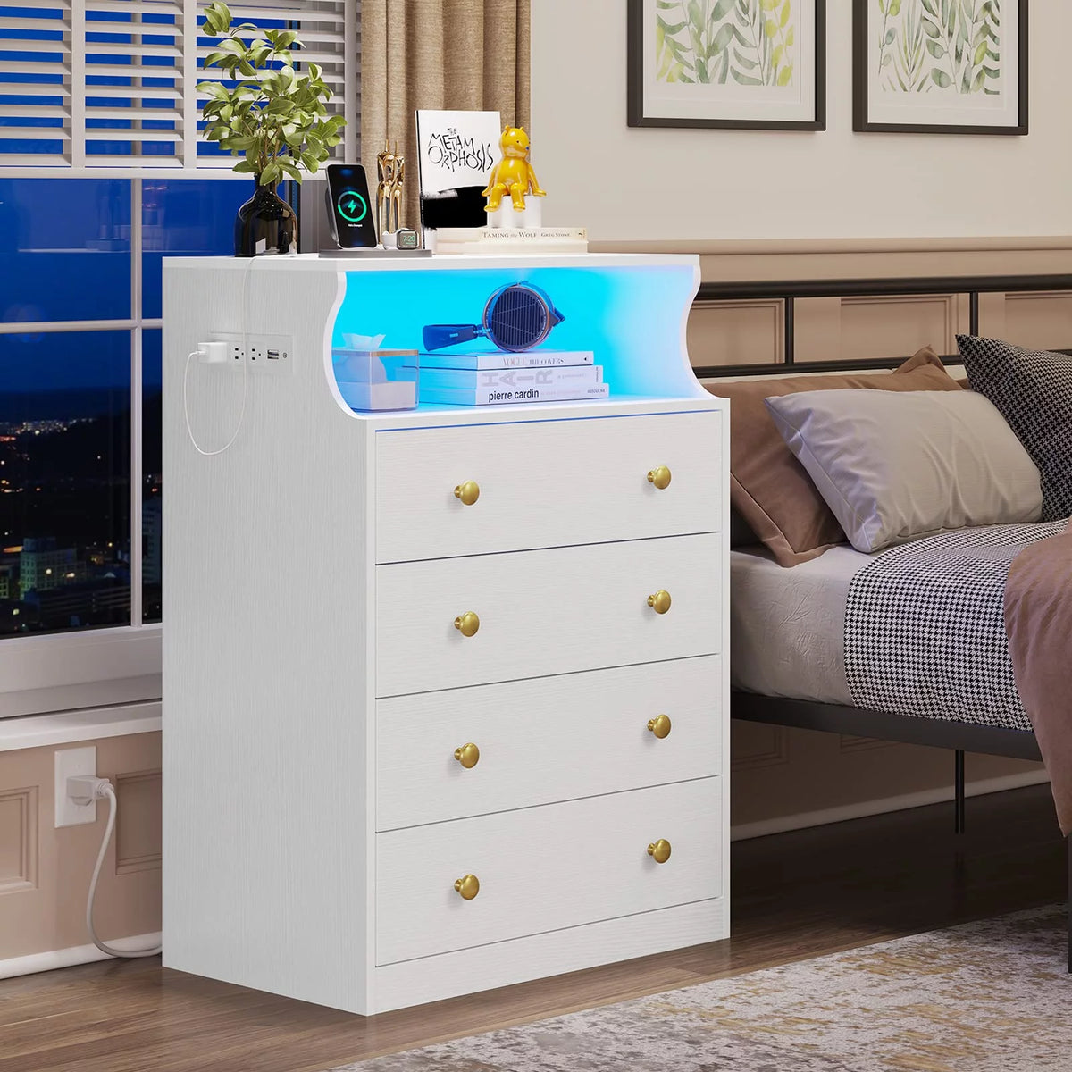 Black 4 Drawer Dresser with LED Lights and Charging Station V805619