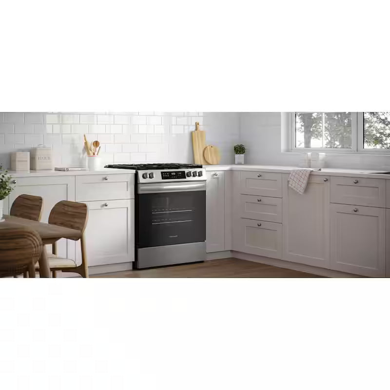 5 Burner Front Control Gas Range with Steam Clean in Stainless Steel Z31428