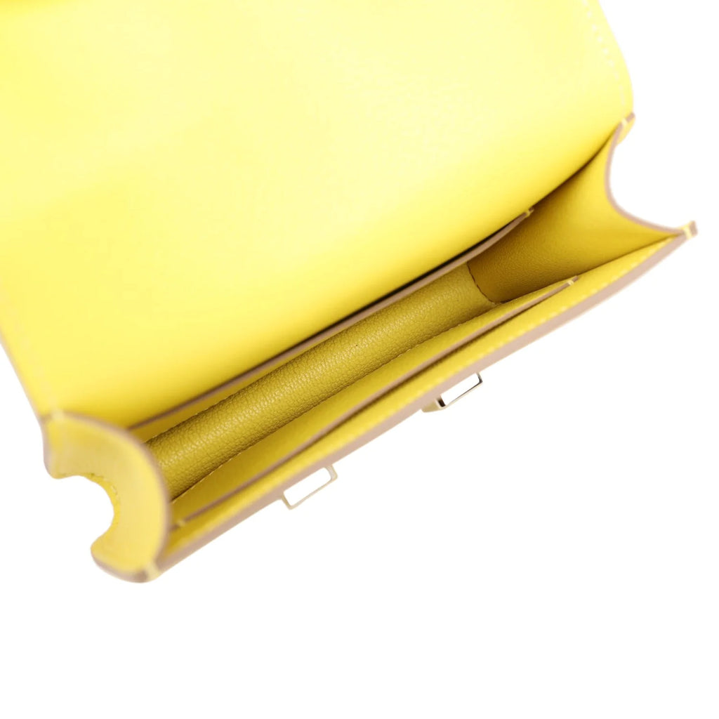 Lime Evercolor Wallet F8986
