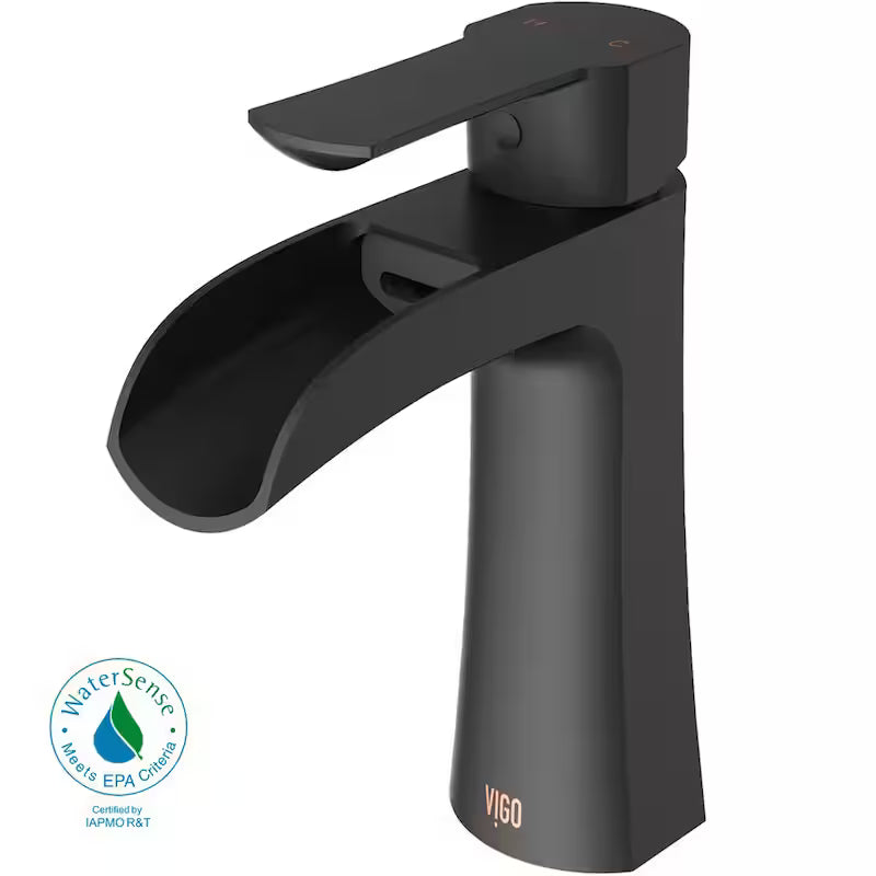 Single Handle Bathroom Faucet in Matte Black G8693